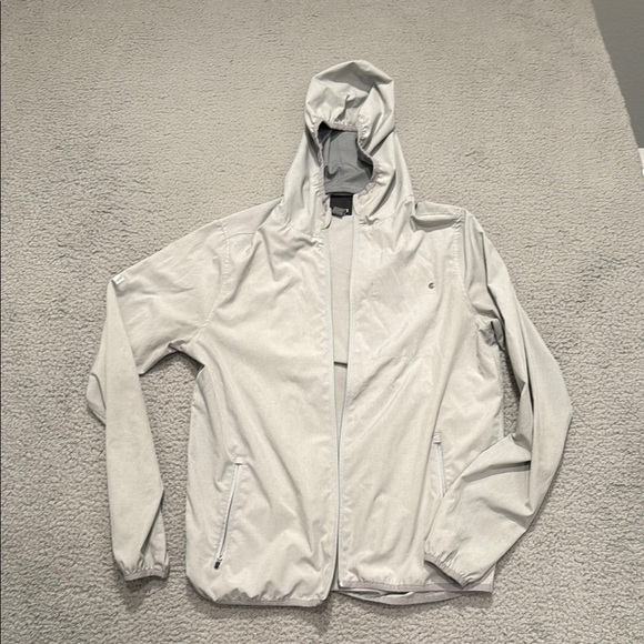 Vuori Women's Size S Light Trainer Shell Hoodie JacketGray Windbreaker  Jacket - Picture 1 of 8